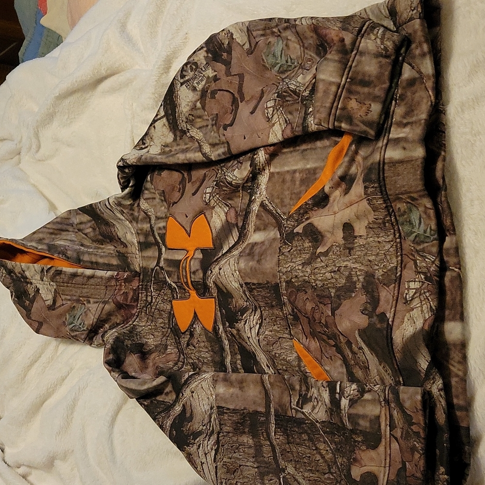 Boys Under Armour hoodie